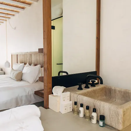 Branco Mykonos Hotel