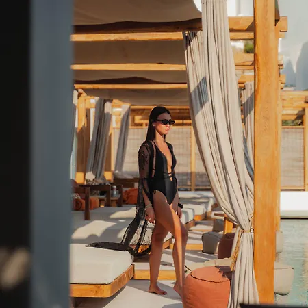 Branco Mykonos Platys Gialos (Mykonos)